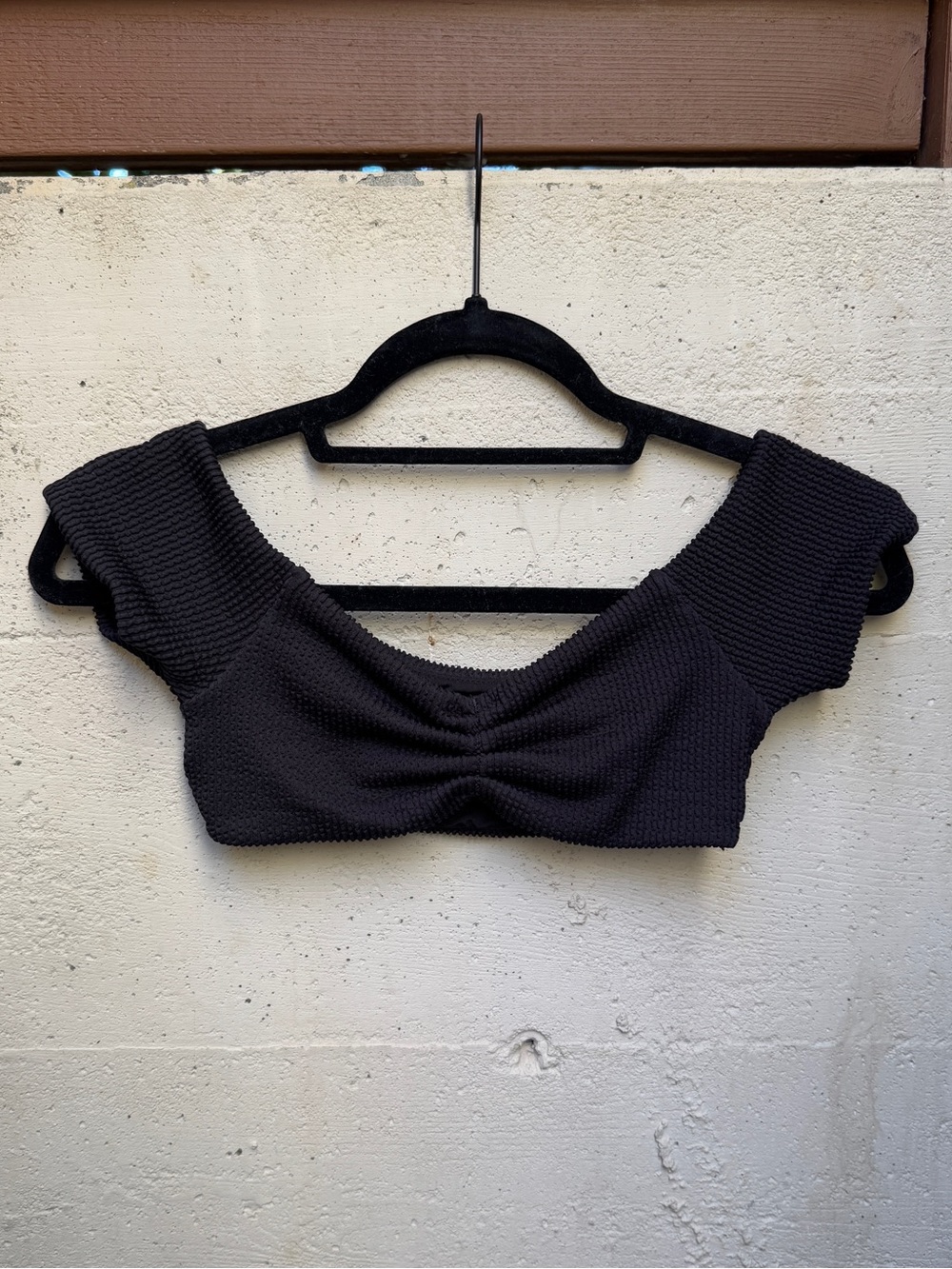 Black off-the-shoulder ribbed bikini/ crop top